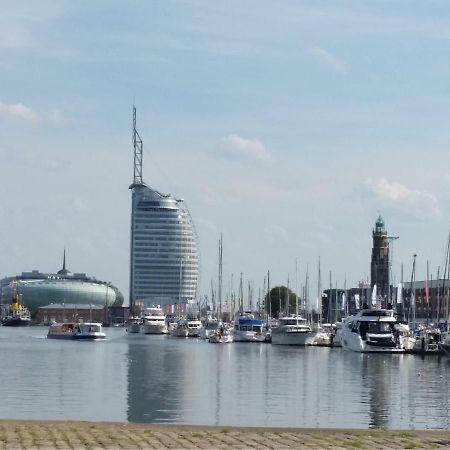 Ferienwohnung Koralle - Am Wasser Bremerhaven Extérieur photo